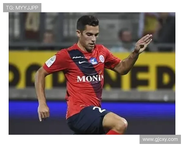 GFC阿与沙托鲁的激烈对决揭示足球战术与团队合作的魅力